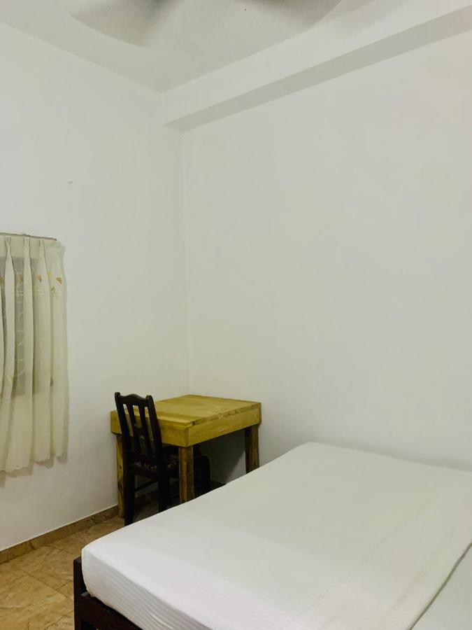 Dreamy Surf House Hotel Weligama Luaran gambar