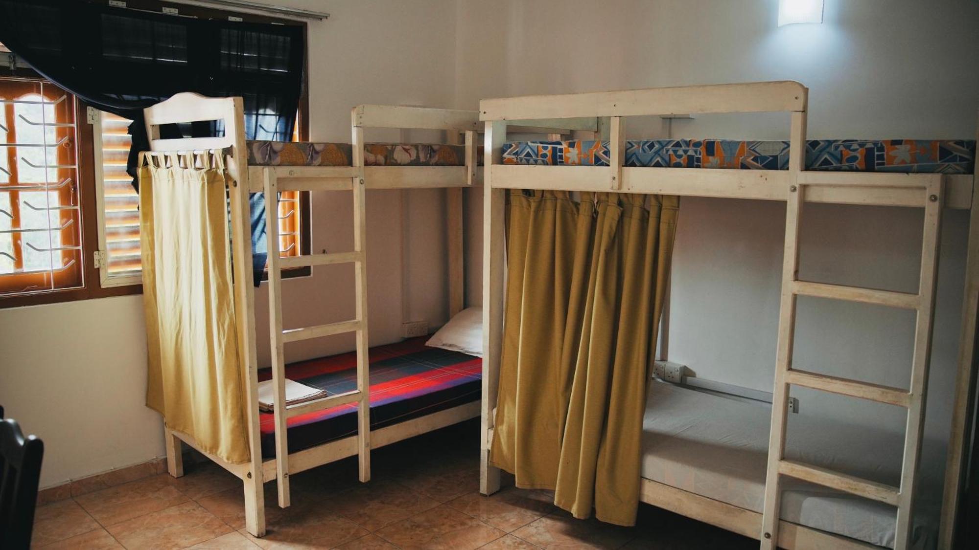 Dreamy Surf House Hotel Weligama Luaran gambar