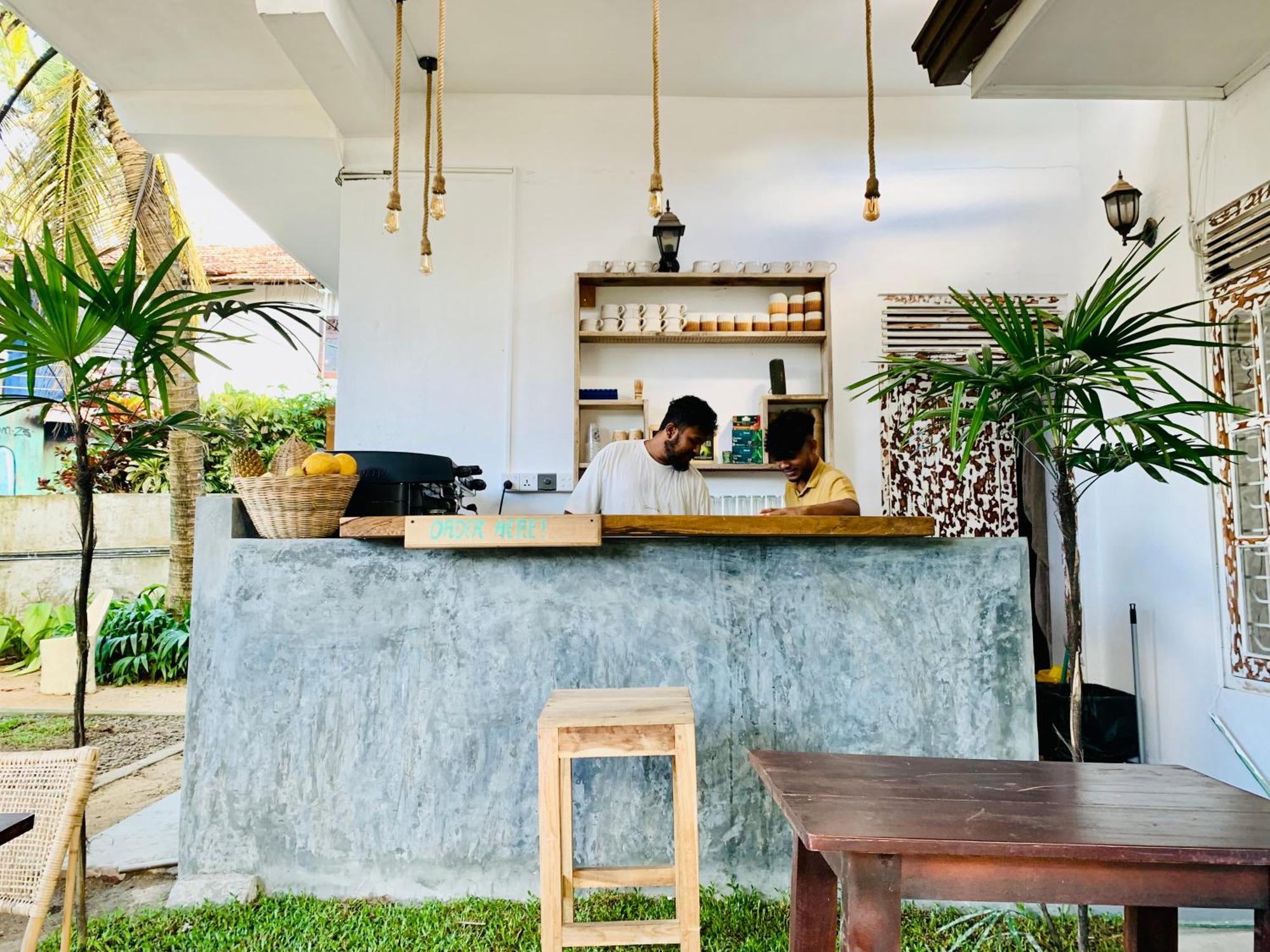Dreamy Surf House Hotel Weligama Luaran gambar